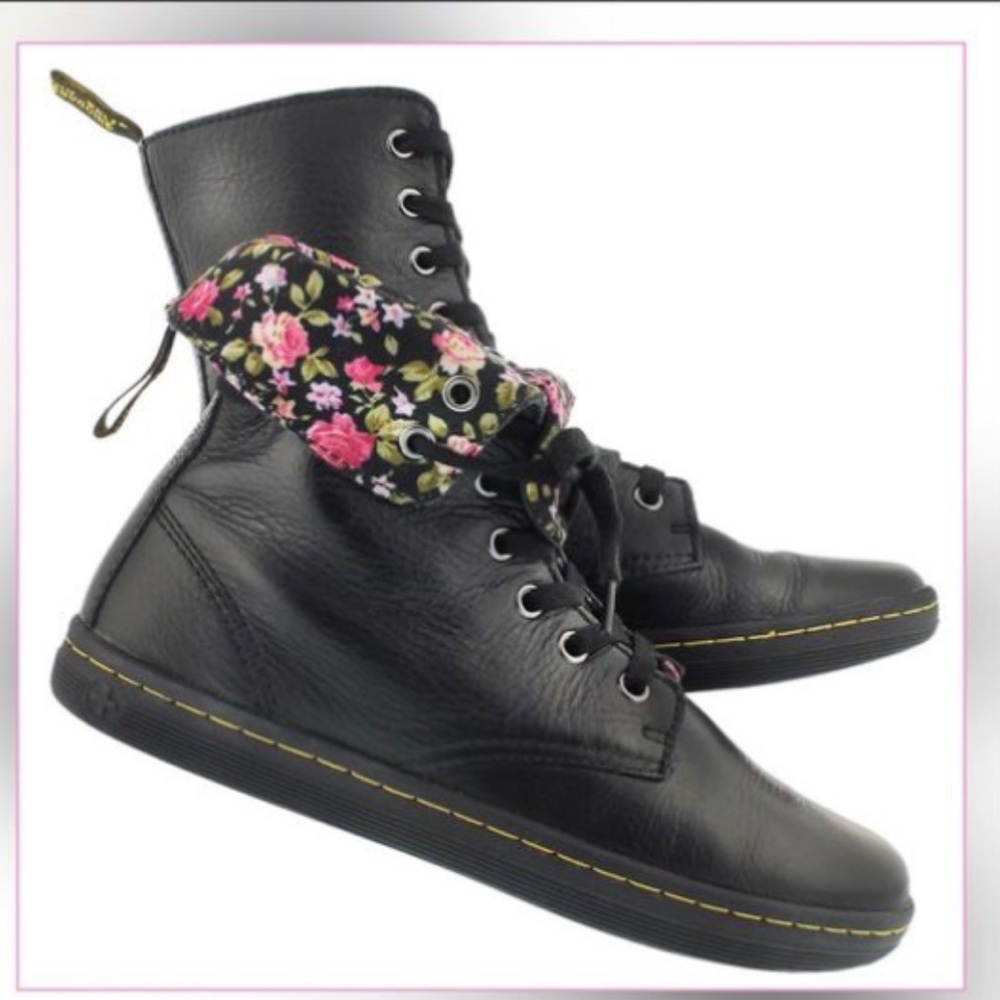 Dr. Martens Stratford Fold-down Boots